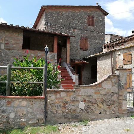 Hostal Il Fienile Nella Roccia Casole dʼElsa Exterior foto
