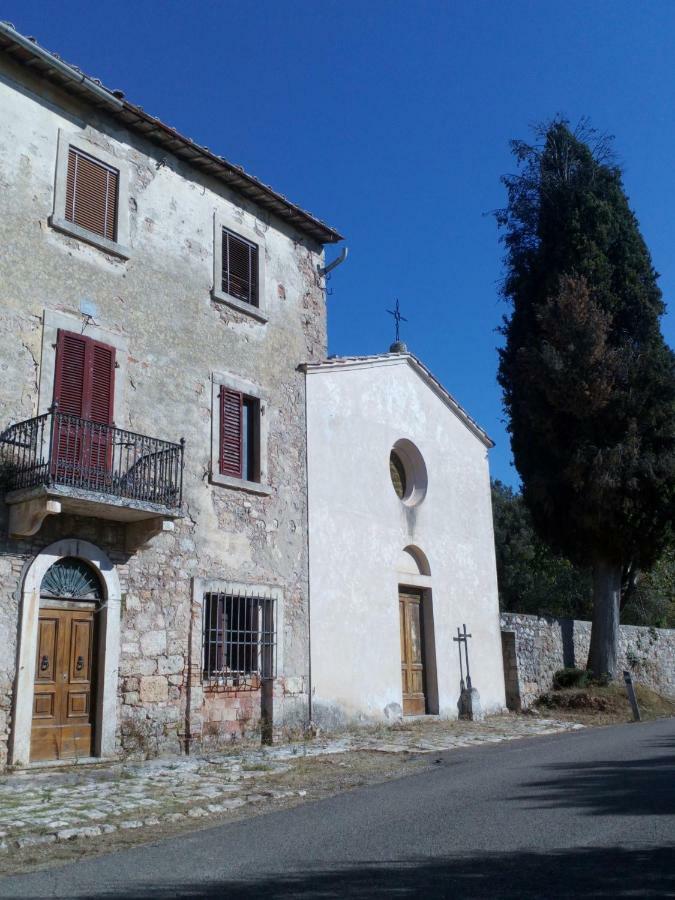 Hostal Il Fienile Nella Roccia Casole dʼElsa Exterior foto