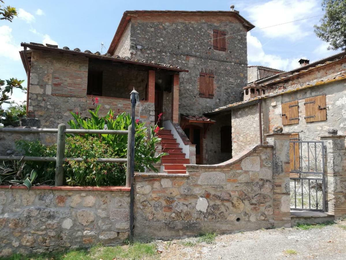 Hostal Il Fienile Nella Roccia Casole dʼElsa Exterior foto