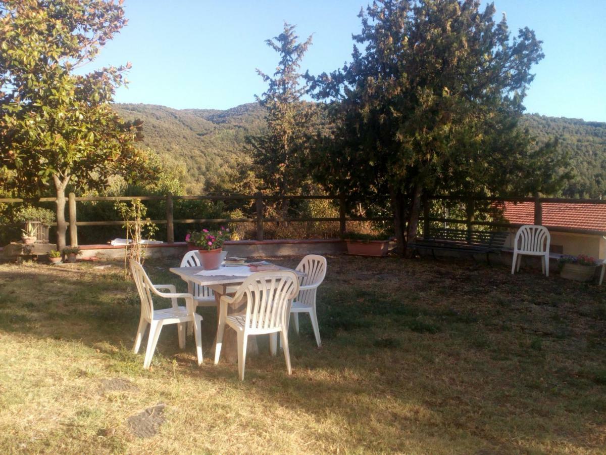 Hostal Il Fienile Nella Roccia Casole dʼElsa Exterior foto